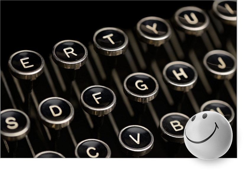 Vintage typewriter keyboard : copywriting